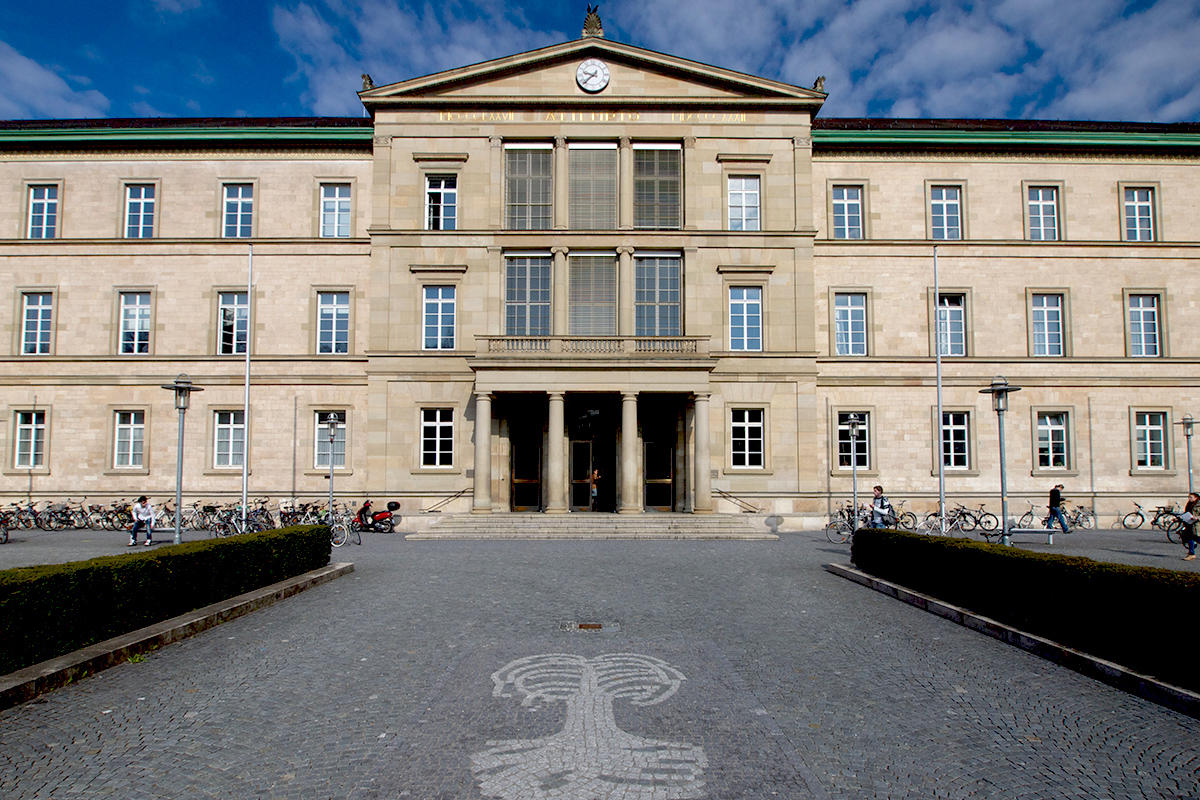 Eberhard Karls Universität Tübingen