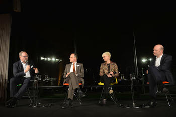 Podiumsdiskussion