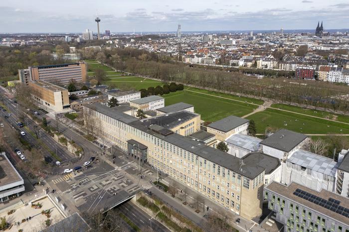 Koeln_01_(c)_Ludolf_Dahmen